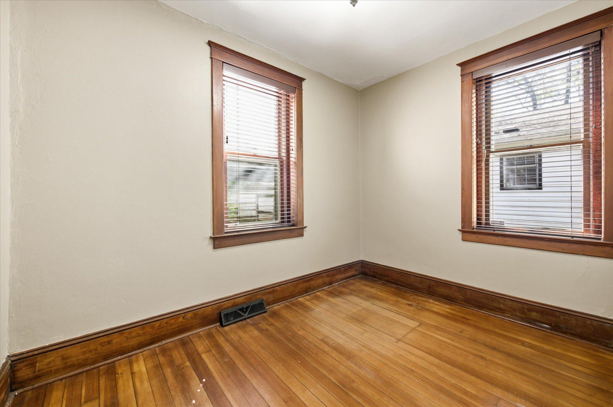 131 Main Street Shakopee, MN 55379 - Photo 12 of 20