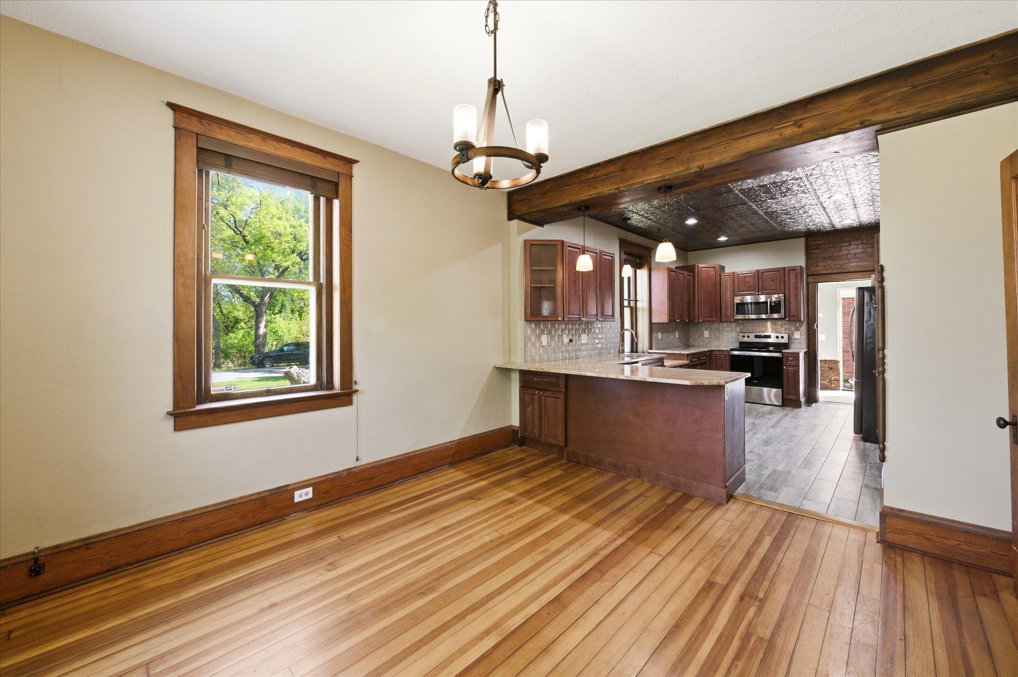 131 Main Street Shakopee, MN 55379 - Photo 6 of 20