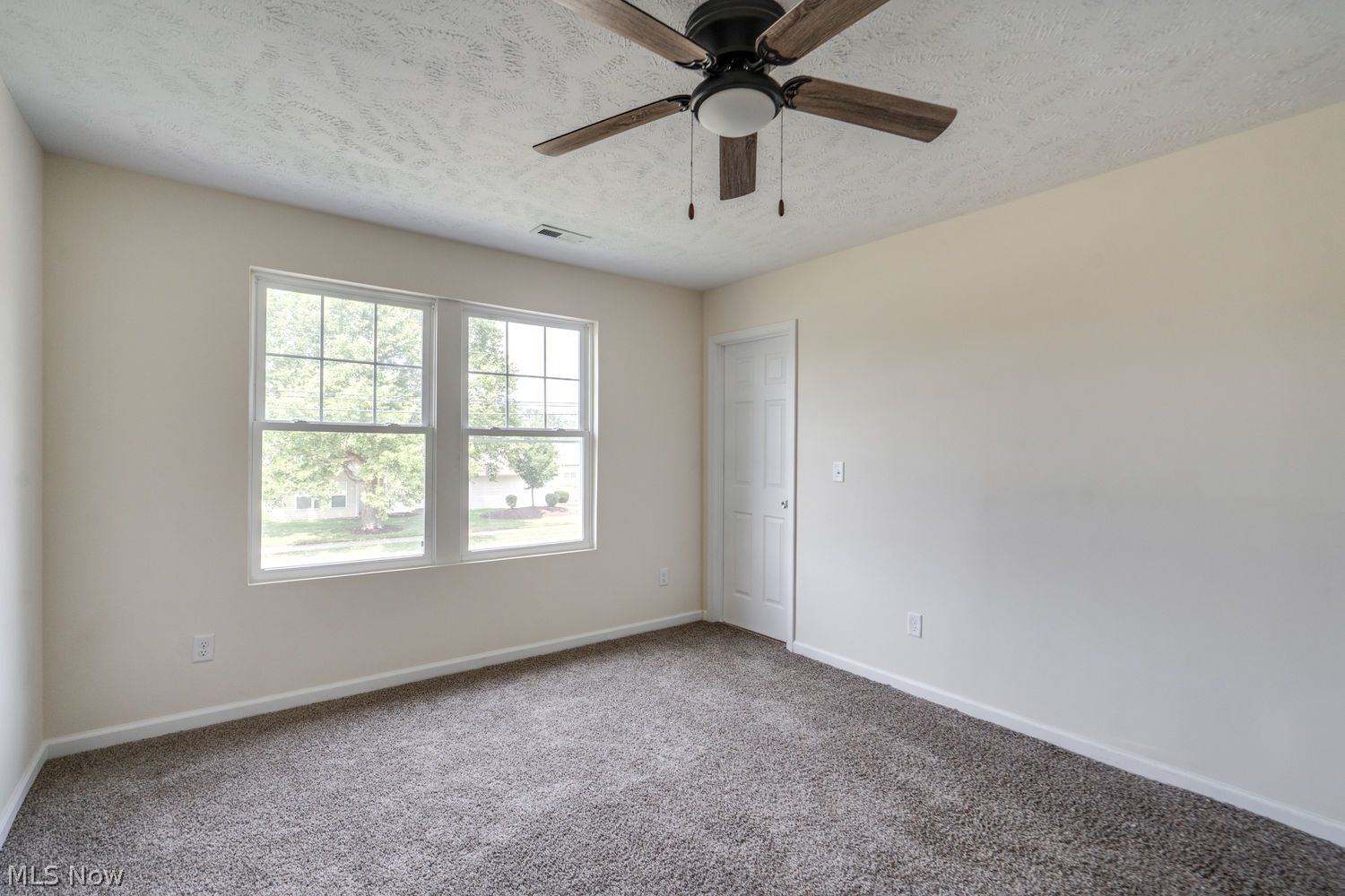 331 Abbe Road North Elyria, OH 44035 - Photo 17 of 20