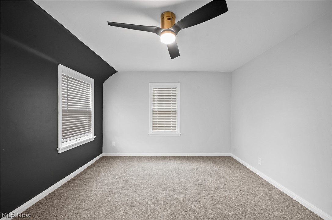 939 Elbon Road Cleveland Heights, OH 44121 - Photo 17 of 33