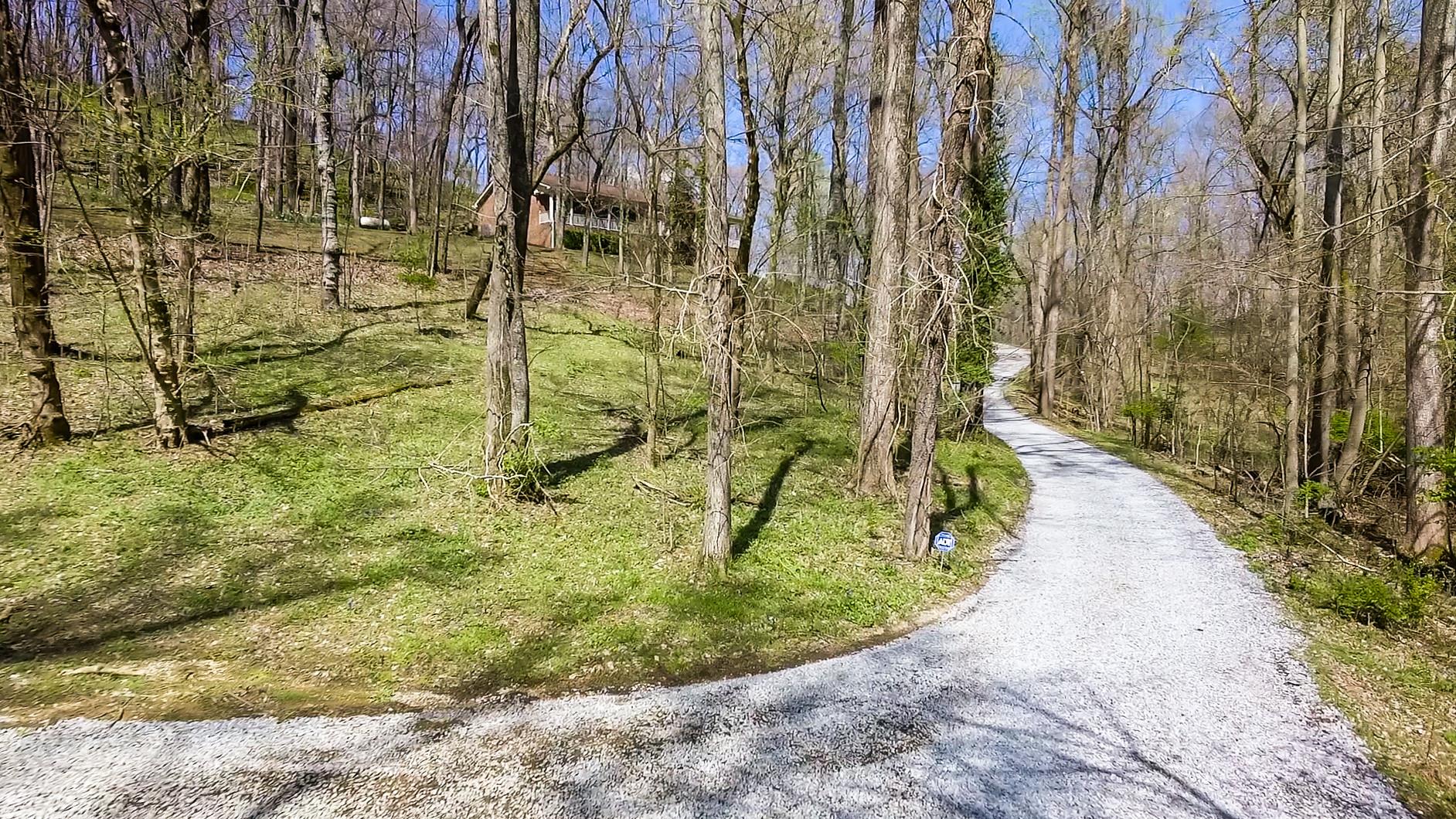 1977 Center Point Road Hendersonville, TN 37075 - Photo 2 of 30 Gallery Image 2