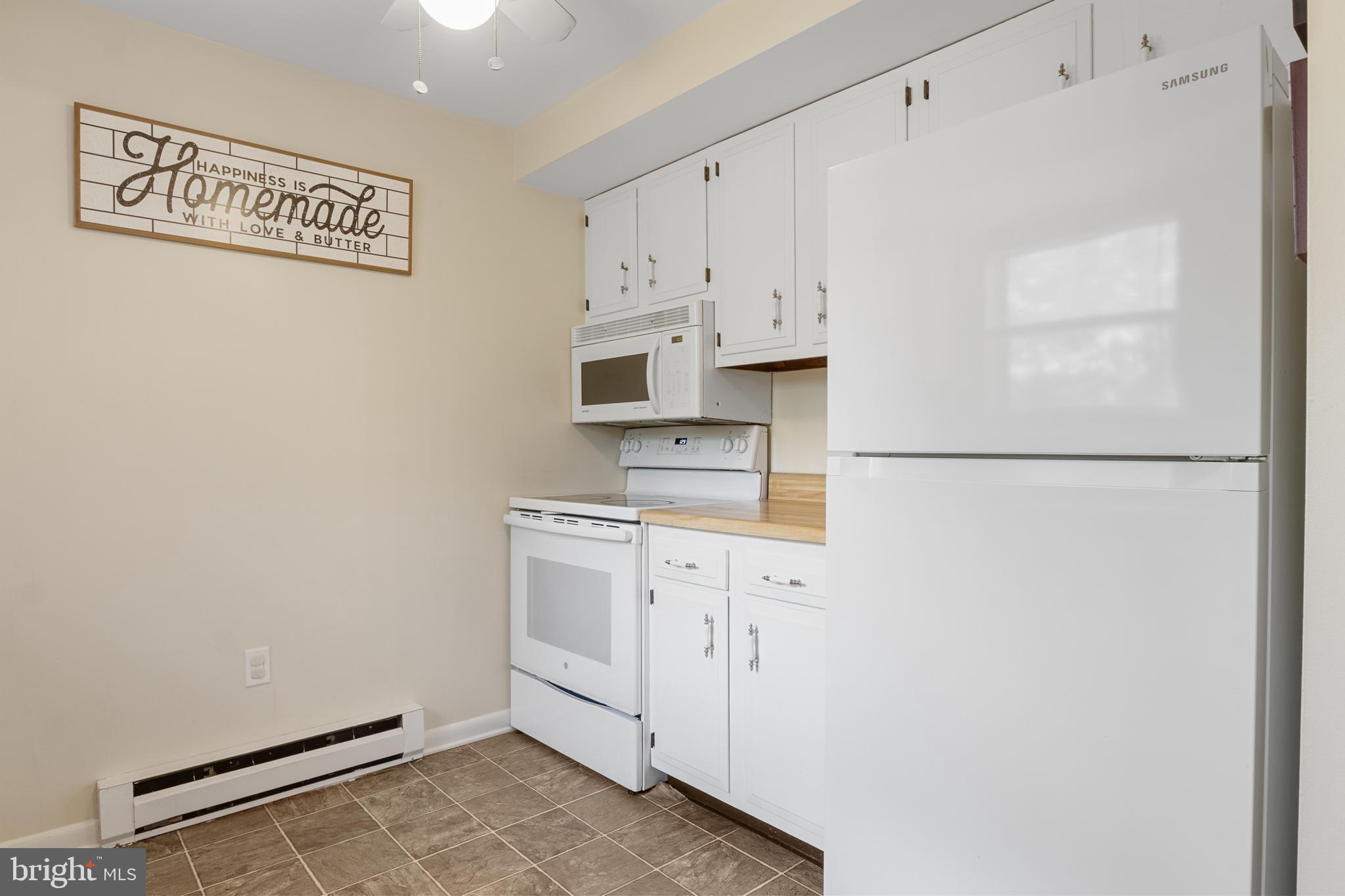 3530 Middleboro Road Dover, PA 17315 - Photo 18 of 57 a view of kitchen with cabinets
