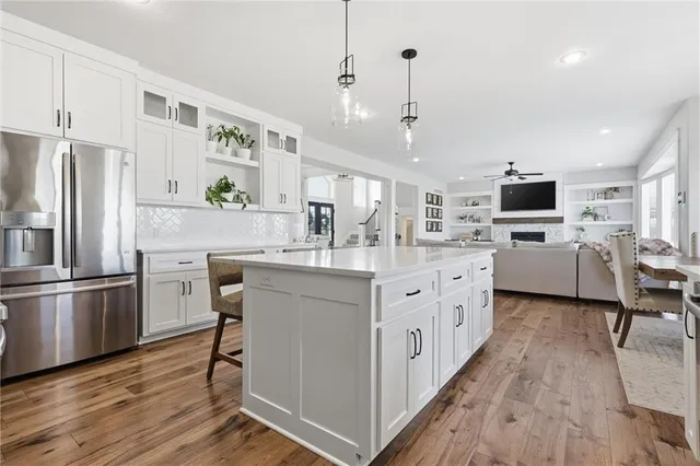 $639,900 | 2008 Northeast 114th Street, Kansas City, MO 64155