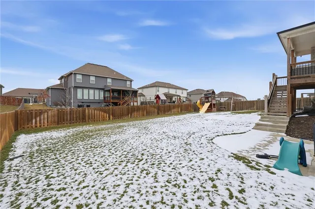 $639,900 | 2008 Northeast 114th Street, Kansas City, MO 64155