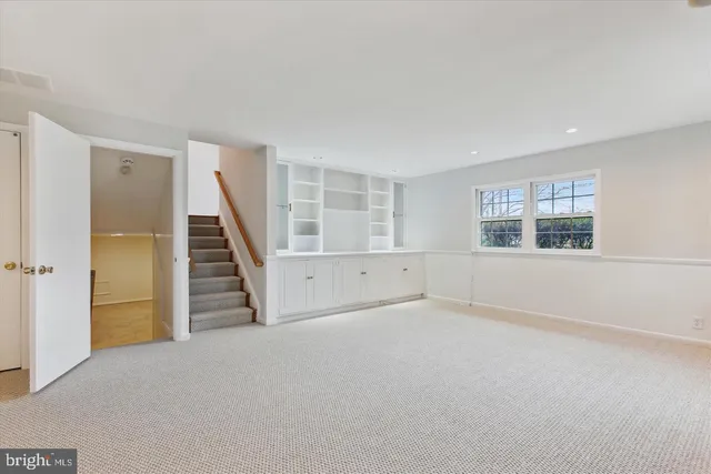 $5,900 | 7202 Heights Court, McLean, VA 22101