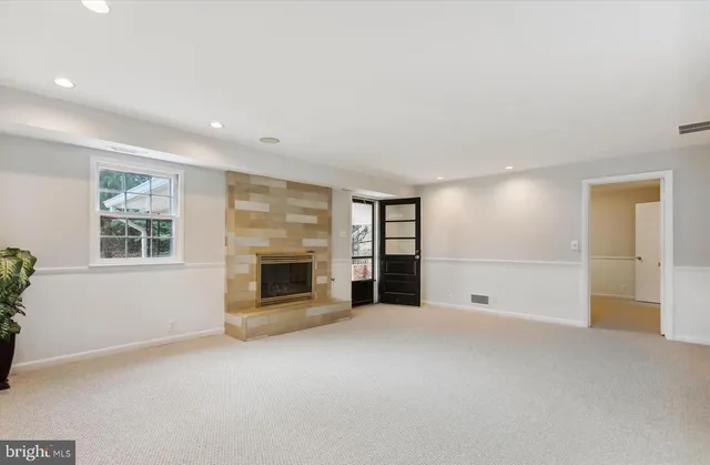 $5,900 | 7202 Heights Court, McLean, VA 22101