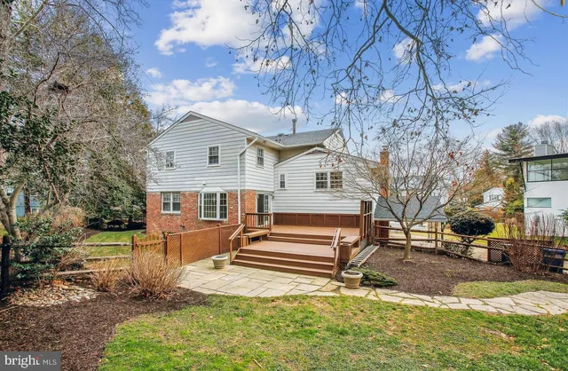 $5,900 | 7202 Heights Court, McLean, VA 22101