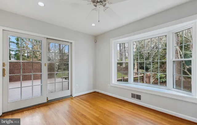 $5,900 | 7202 Heights Court, McLean, VA 22101