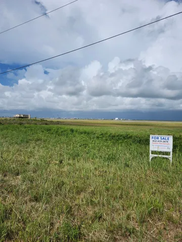 $78,000 | 1619 Bluewater Highway, Surfside Beach, TX 77541