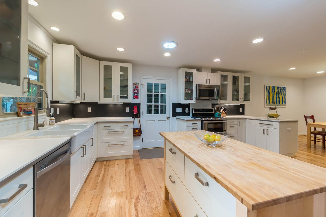1700 Tropical Drive Raleigh, NC 27607 - Photo 5 of 25 Photo 5