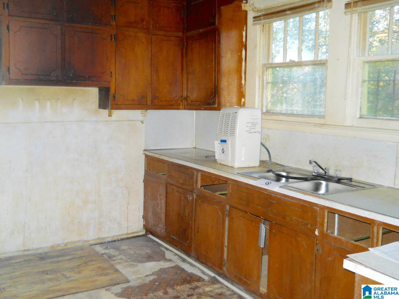 5325 Hoadley Street Brighton, AL 35020 - Photo 8 of 18
