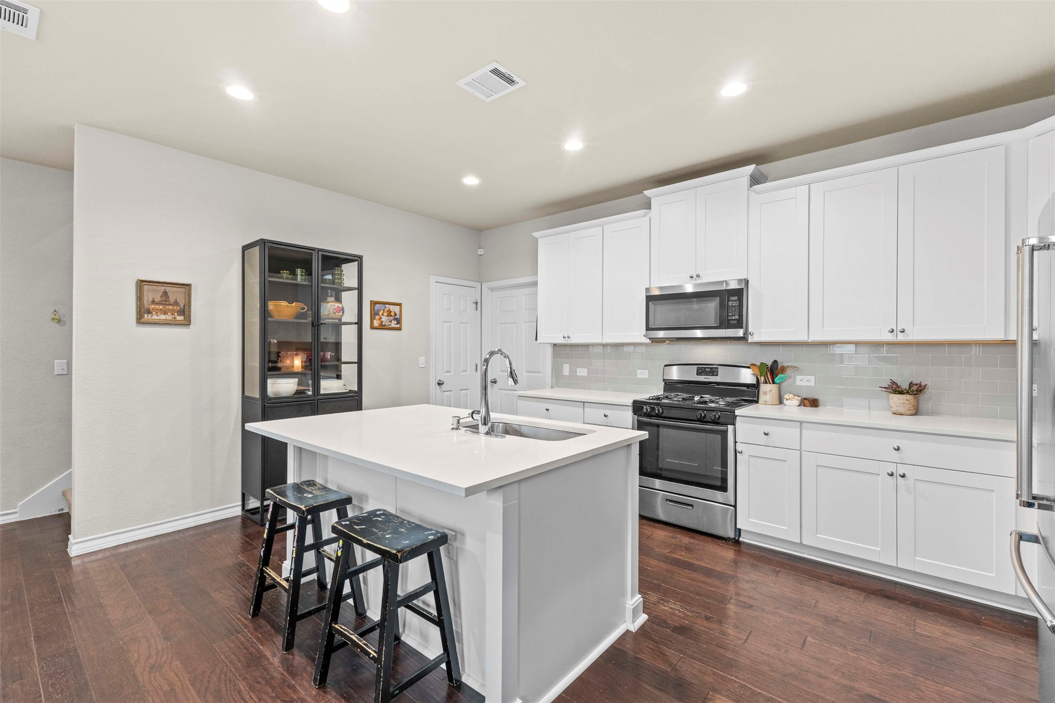 11704 Prado Ranch Boulevard Austin, TX 78725 - Photo 12 of 29