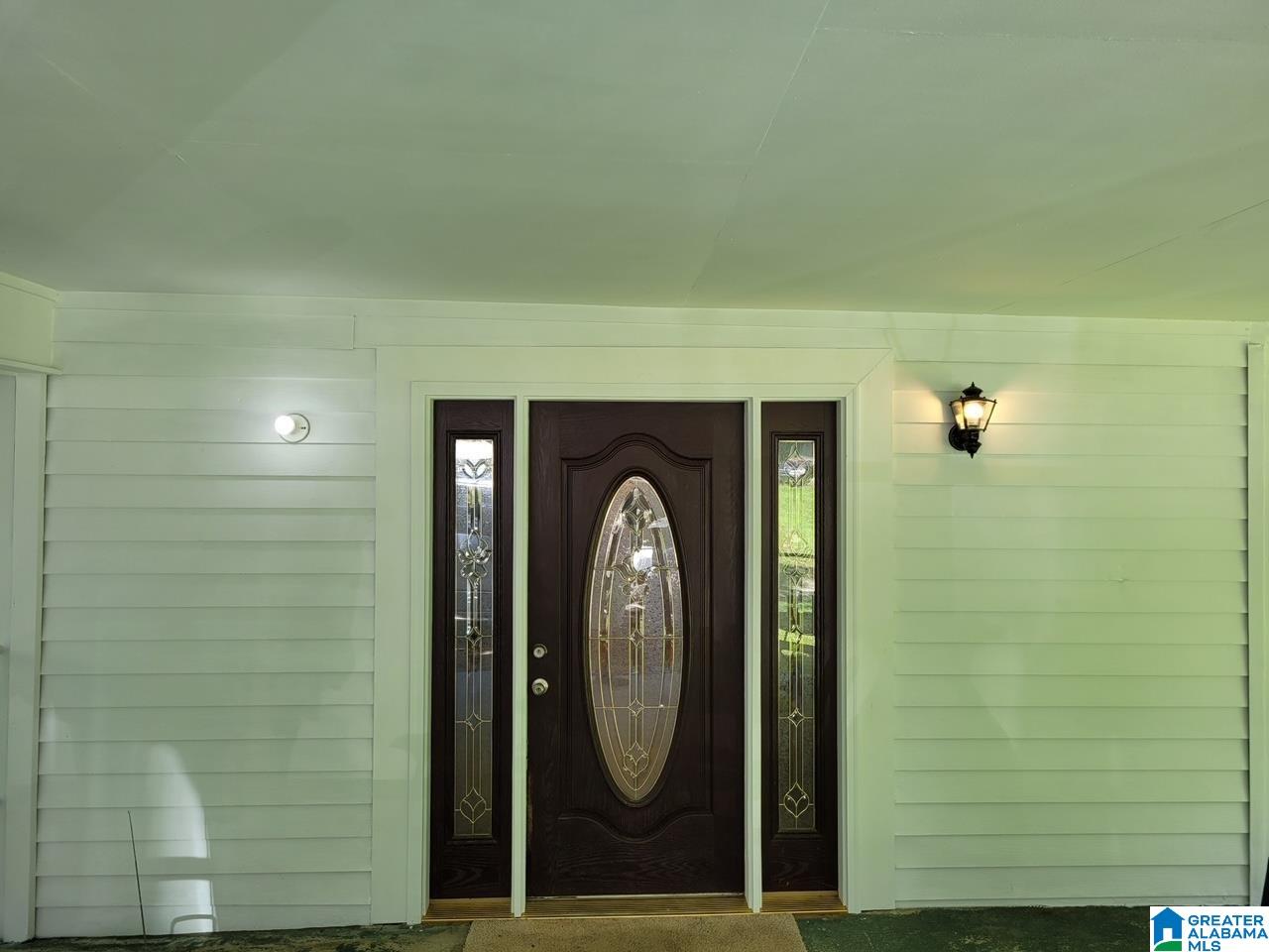 416 North Pine Hill Road Birmingham, AL 35217 - Photo 2 of 14