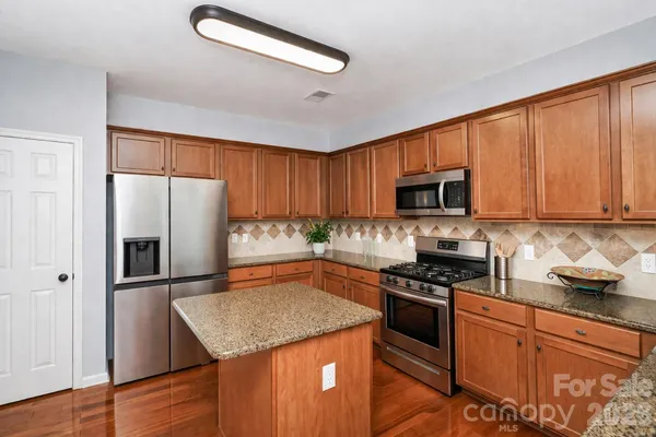$475,000 | 1457 Prestbury Road Northwest, Concord, NC 28027