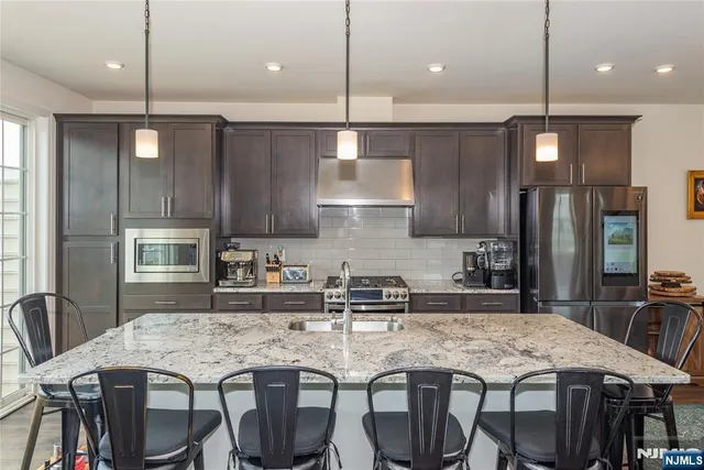 $4,300 | 601 Charleston Drive, Unit 601, Monroe Township, NJ 08831