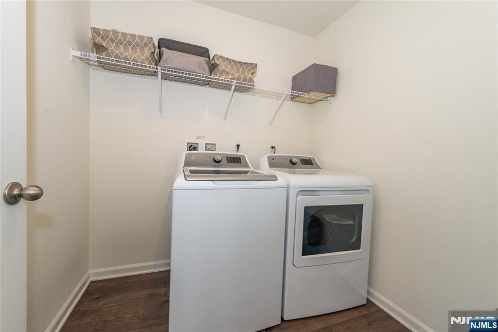 601 Charleston Drive, Unit 601 Monroe Township, NJ 08831 - Photo 31 of 45