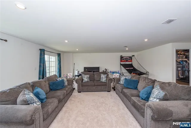 $4,300 | 601 Charleston Drive, Unit 601, Monroe Township, NJ 08831