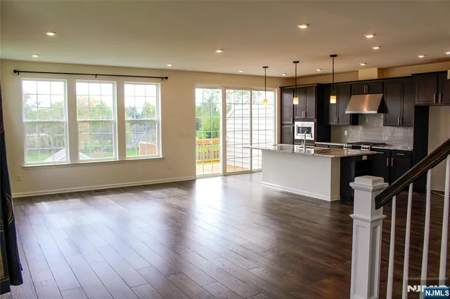 $4,300 | 601 Charleston Drive, Unit 601, Monroe Township, NJ 08831