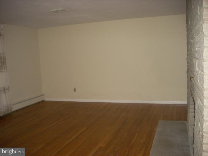 893 Bear Tavern Road Ewing, NJ 08628 - Photo 15 of 21 Gallery Image 15