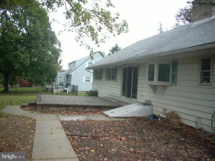 893 Bear Tavern Road Ewing, NJ 08628 - Photo 20 of 21 Gallery Image 20