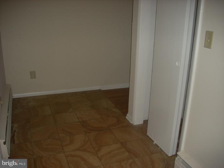 893 Bear Tavern Road Ewing, NJ 08628 - Photo 9 of 21 Gallery Image 9