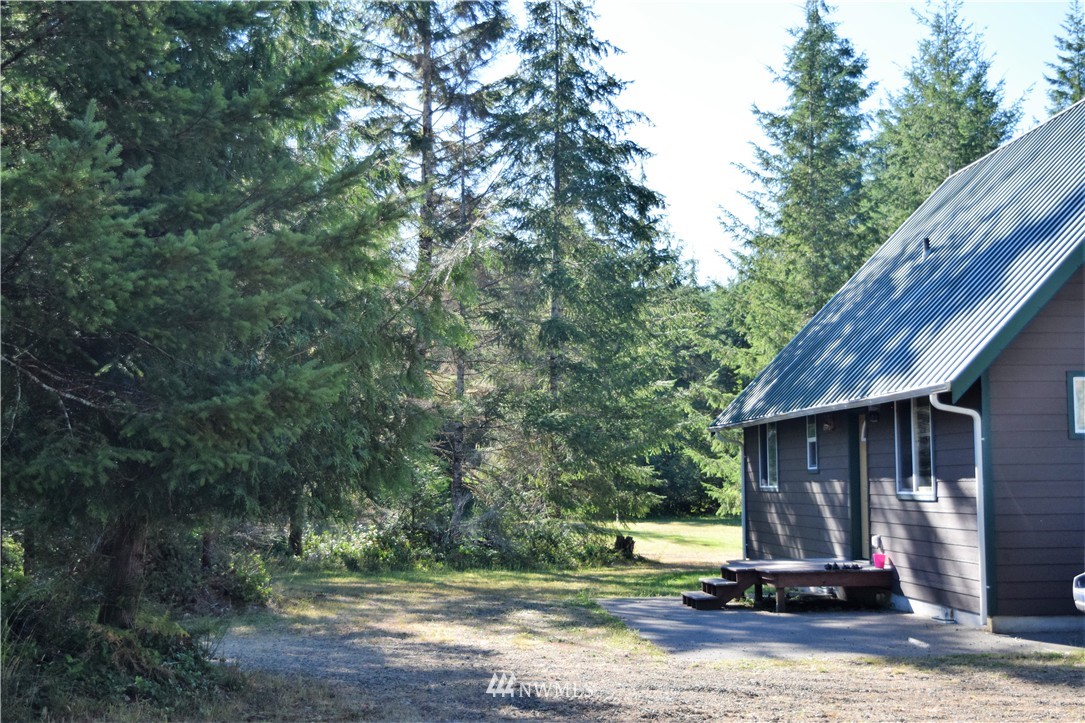 1500 West Ford Loop Road Elma, WA 98541 - Photo 2 of 23 Gallery Image 2