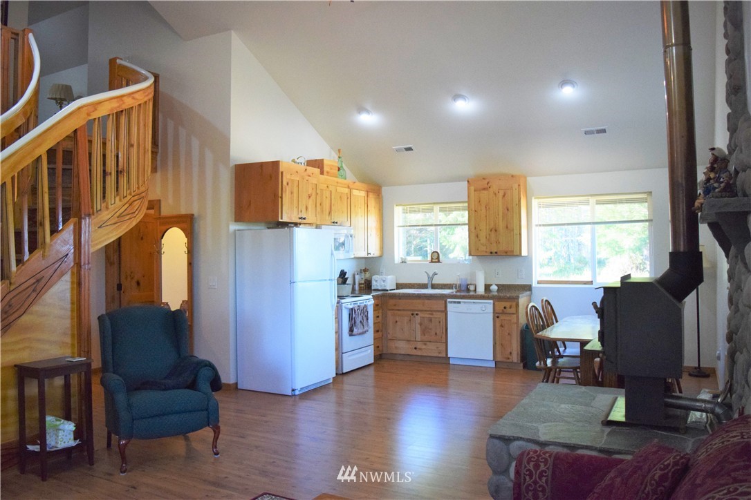 1500 West Ford Loop Road Elma, WA 98541 - Photo 5 of 23 Gallery Image 5