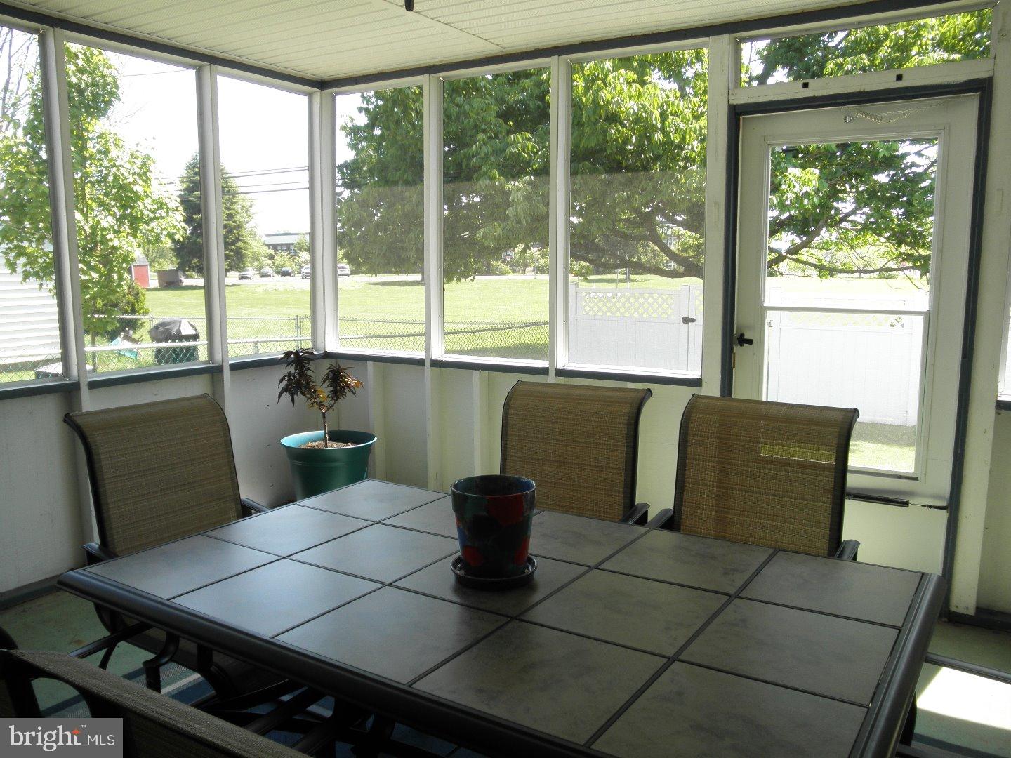 445 Manor Road Hatboro, PA 19040 - Photo 21 of 25 Porch