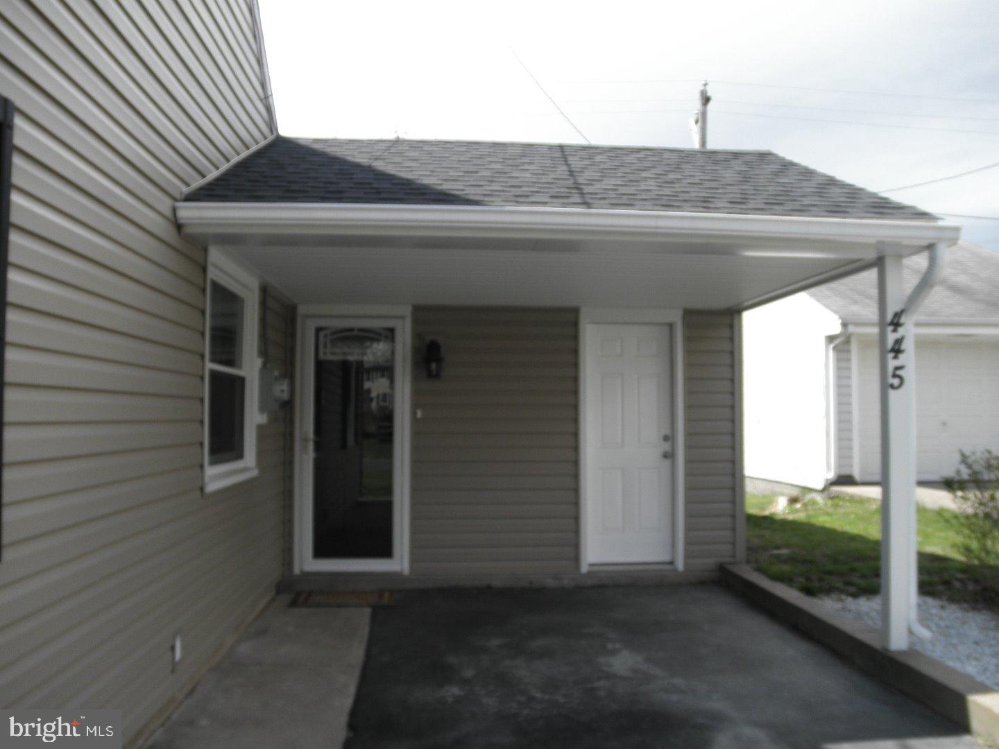 445 Manor Road Hatboro, PA 19040 - Photo 25 of 25 Driveway