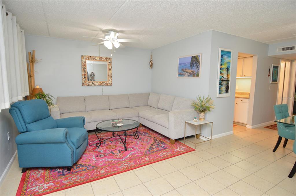 12760 Indian Rocks Road, Unit 570 Largo, FL 33774 - Photo 14 of 90
