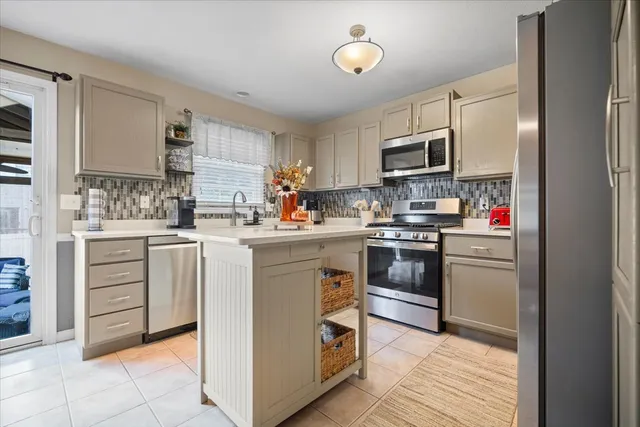 $285,000 | 3509 Bally Ford Drive, Bloomington, IL 61704