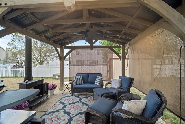 $285,000 | 3509 Bally Ford Drive, Bloomington, IL 61704