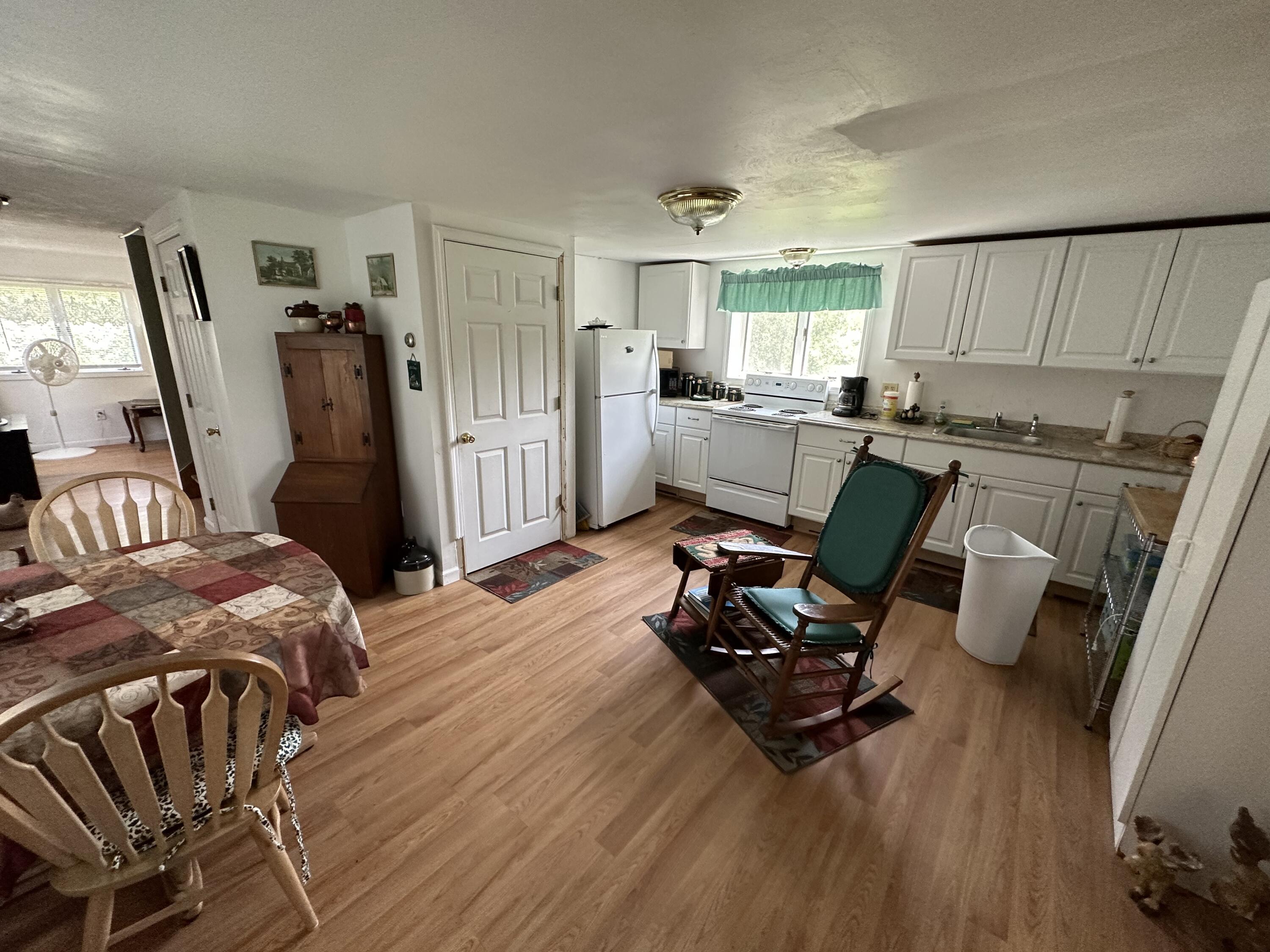349 Woodville Road Lincoln, ME 04457 - Photo 17 of 31 EE6F9487-7D7D-4636-BF32-10CE8E3C9E2A