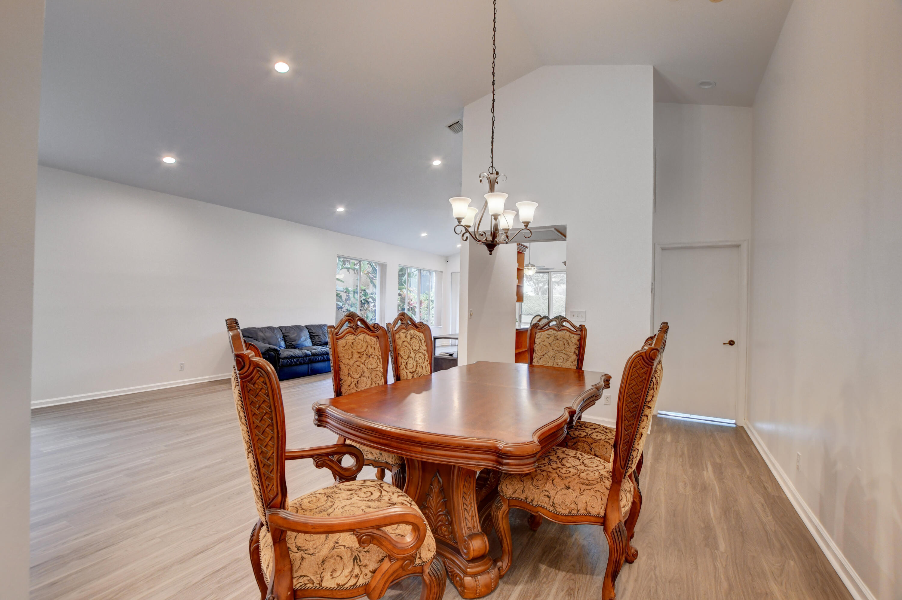 17240 Hampton Boulevard Boca Raton, FL 33496 - Photo 17 of 57 19_ebf_1951and4more