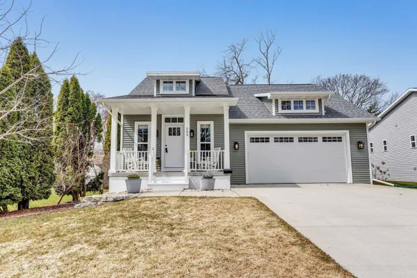 $399,900 | 509 North Erie Street, De Pere, WI 54115