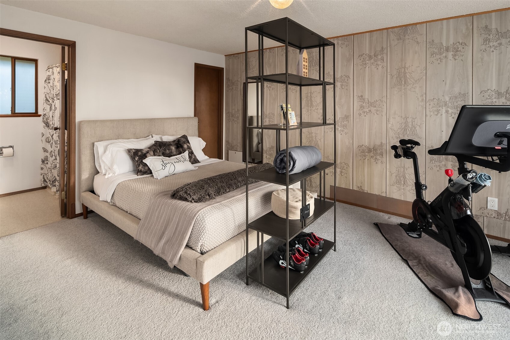 2180 Inverness Way Coupeville, WA 98239 - Photo 13 of 33