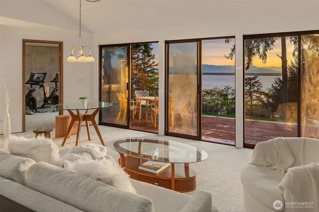 $645,000 | 2180 Inverness Way, Coupeville, WA 98239