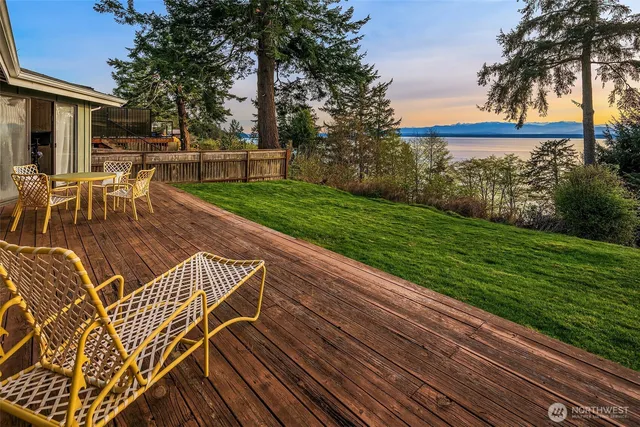 $645,000 | 2180 Inverness Way, Coupeville, WA 98239