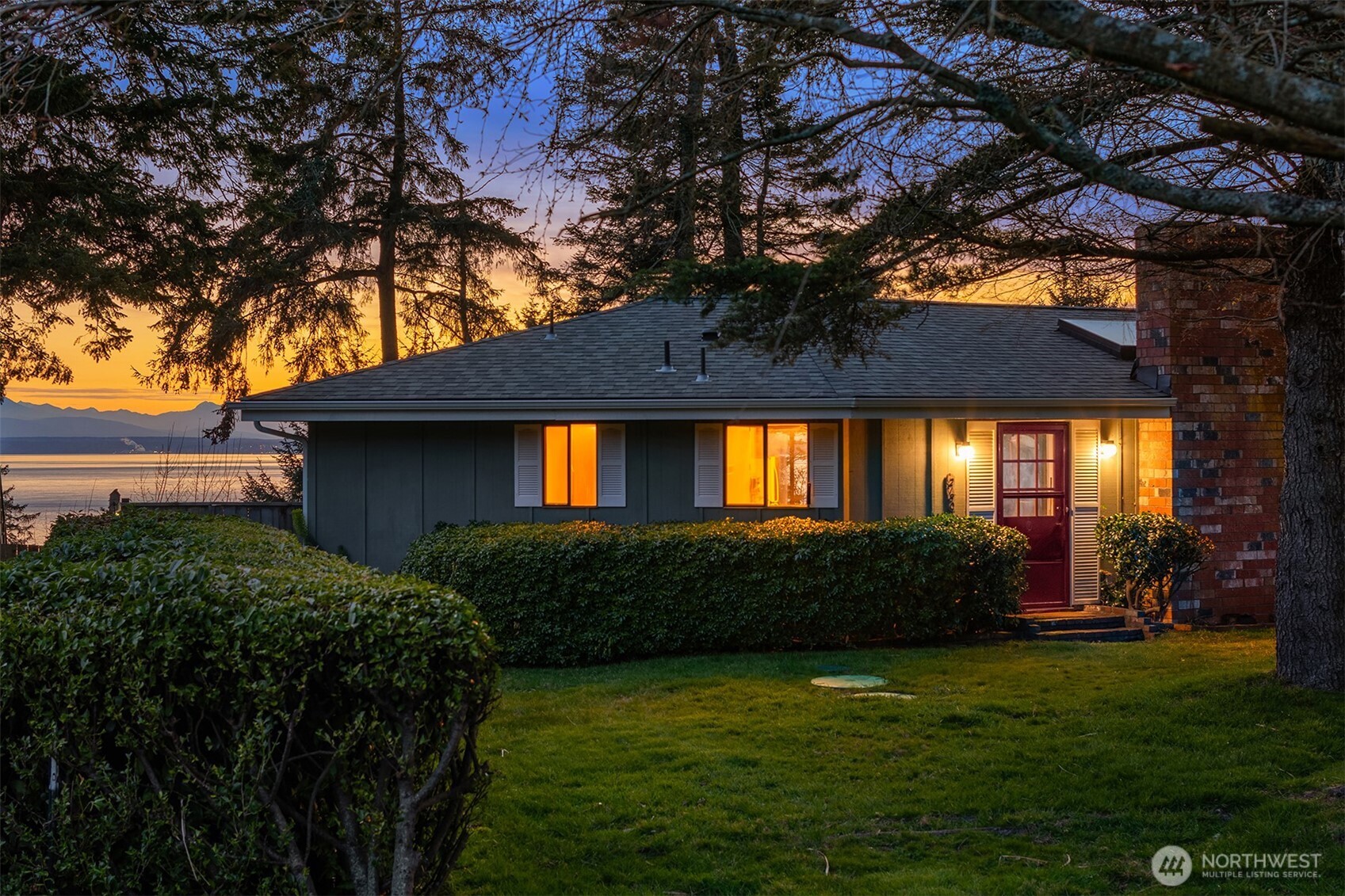 2180 Inverness Way Coupeville, WA 98239 - Photo 31 of 33