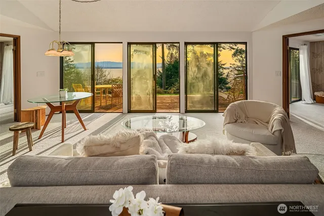 $645,000 | 2180 Inverness Way, Coupeville, WA 98239