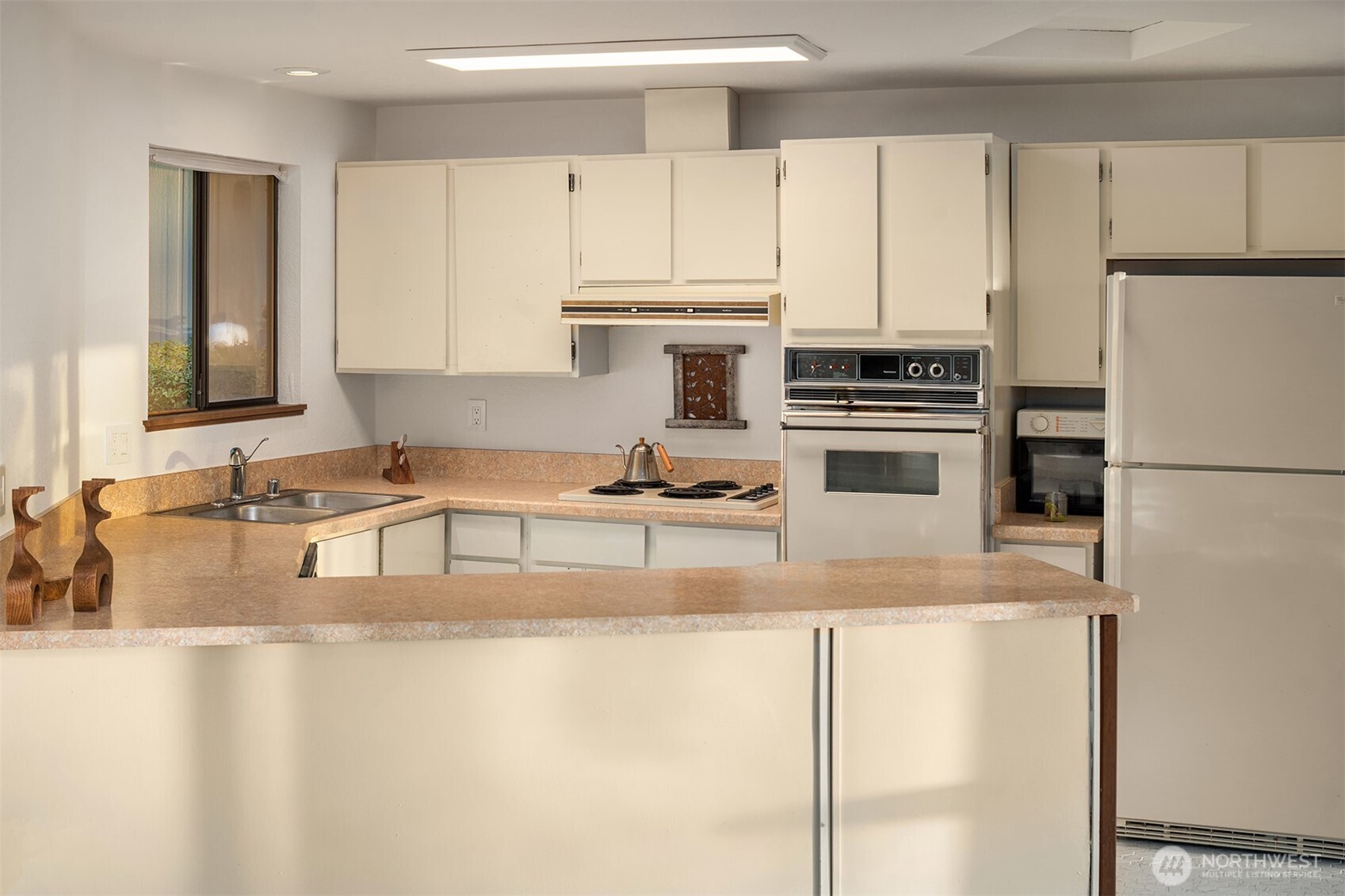 2180 Inverness Way Coupeville, WA 98239 - Photo 9 of 33