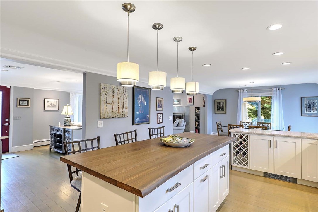 35 Winfield Road Providence, RI 02906 - Photo 11 of 47 Gallery Image 11