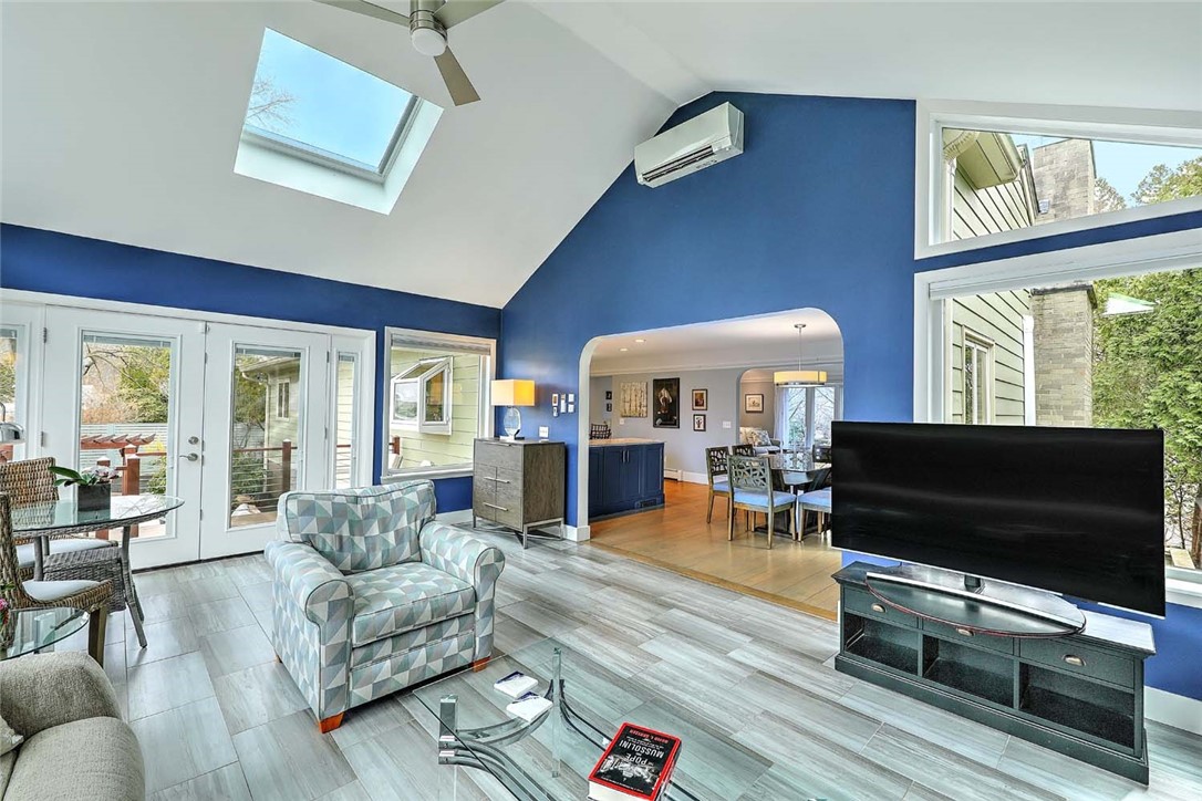 35 Winfield Road Providence, RI 02906 - Photo 16 of 47 Gallery Image 16