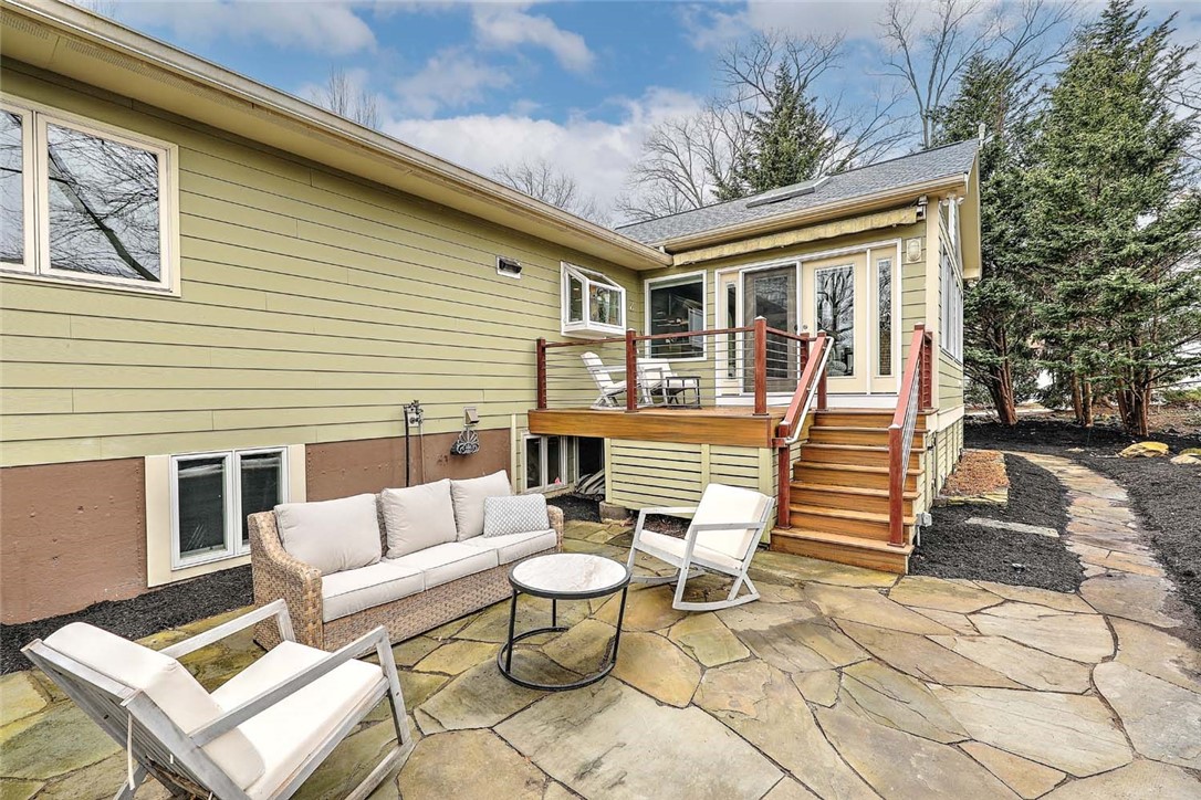 35 Winfield Road Providence, RI 02906 - Photo 17 of 47 Gallery Image 17