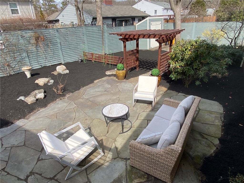 35 Winfield Road Providence, RI 02906 - Photo 18 of 47 Gallery Image 18