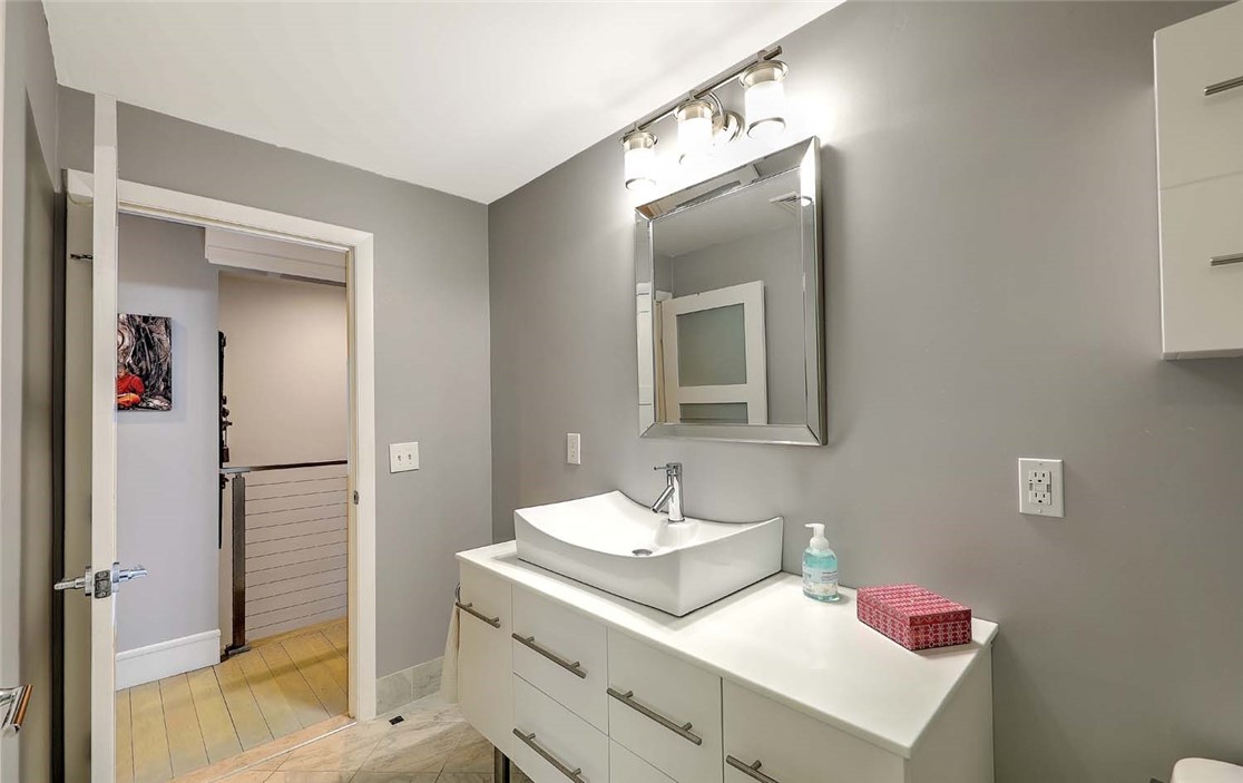 35 Winfield Road Providence, RI 02906 - Photo 32 of 47 Gallery Image 32