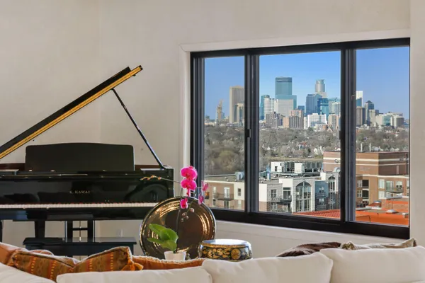 $1,500,000 | 2950 Dean Parkway, Unit 19034, Minneapolis, MN 55416