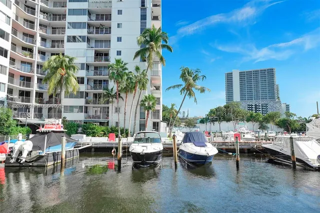 $259,000 | 1720 Northwest N River Drive, Unit 411, Miami, FL 33125