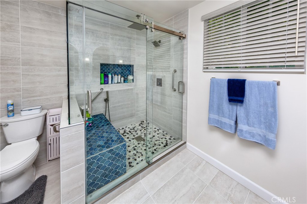 18442 Los Alimos Street Porter Ranch, CA 91326 - Photo 20 of 24