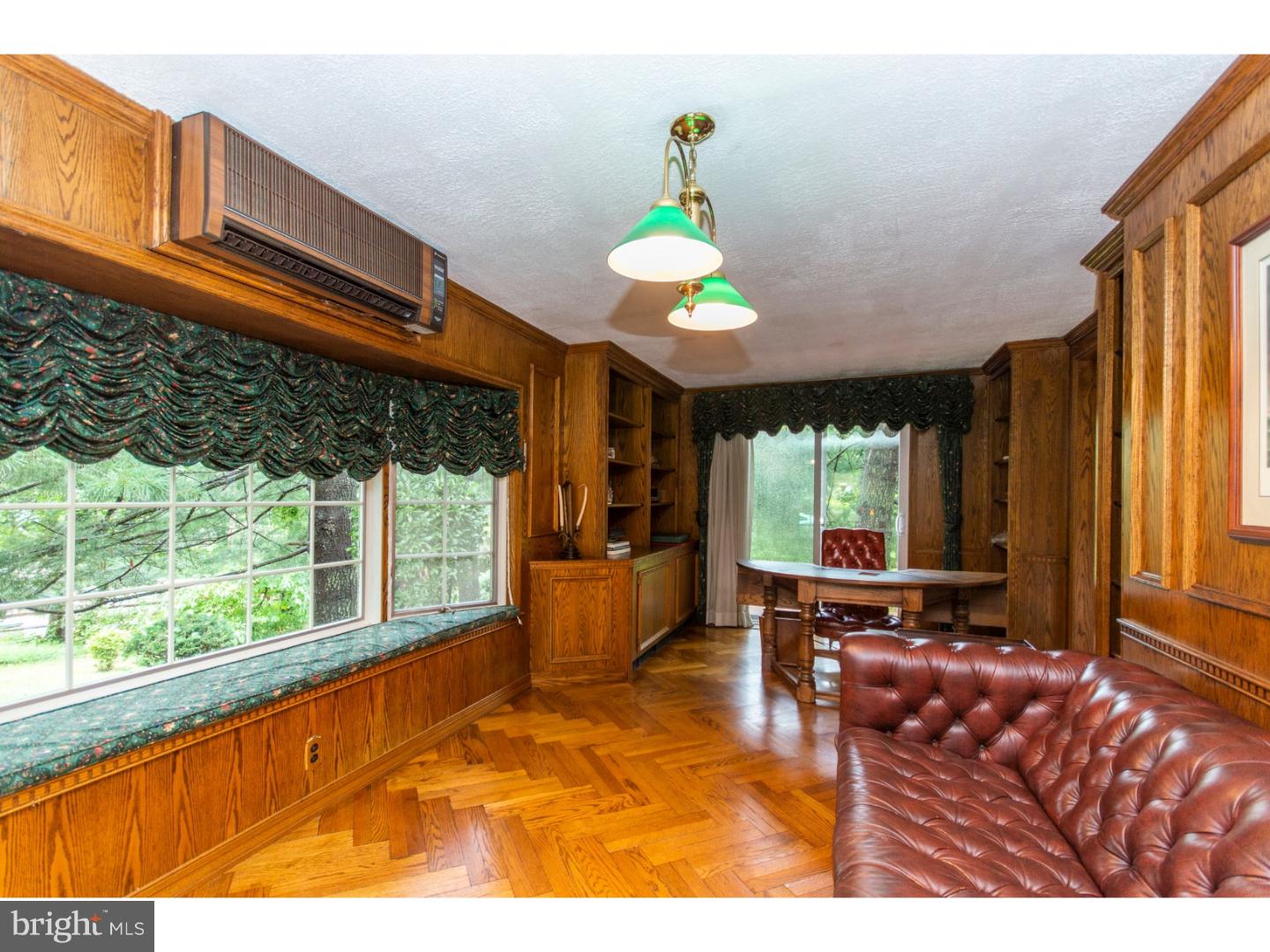 1413 Pepper Road Rydal, PA 19046 - Photo 6 of 25 Family Room